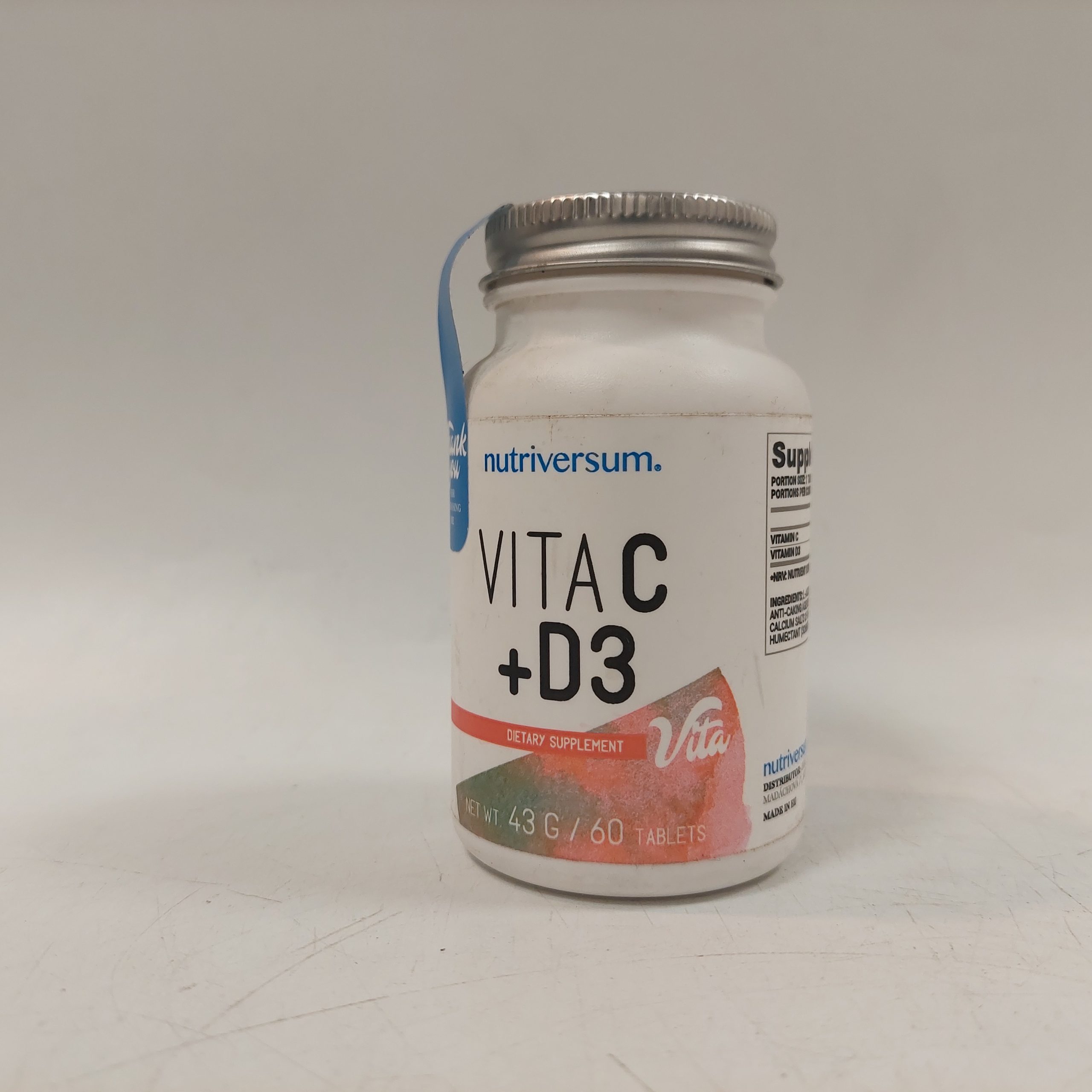 ویتامین دی 3 + سی ناتریورسام Nutriversum 4 ویتامین سی د 3 ناتریورسام